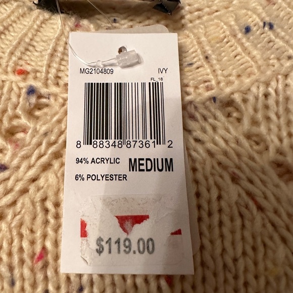 Mink Pink Sabrina Pom Pom Sweater - NWT - Size M - Picture 10 of 12